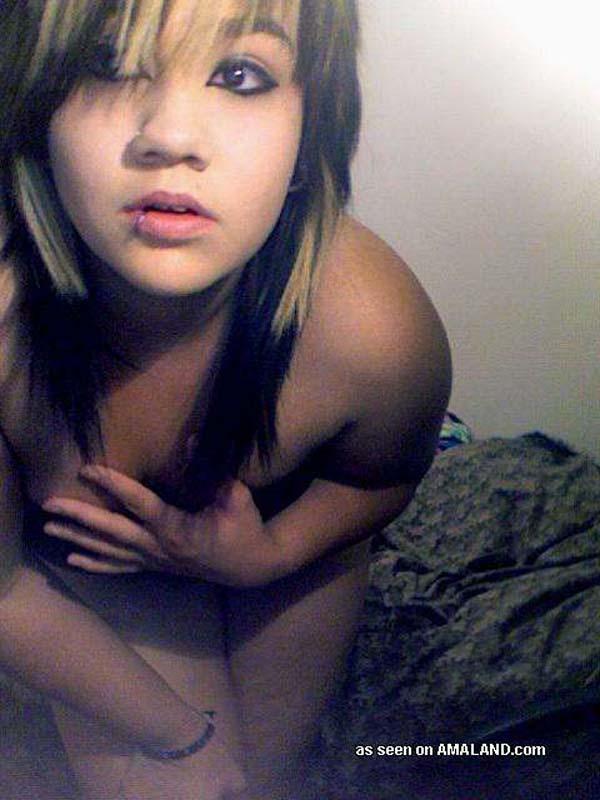 Picture gallery of a group of alternative hotties showing off #60637655