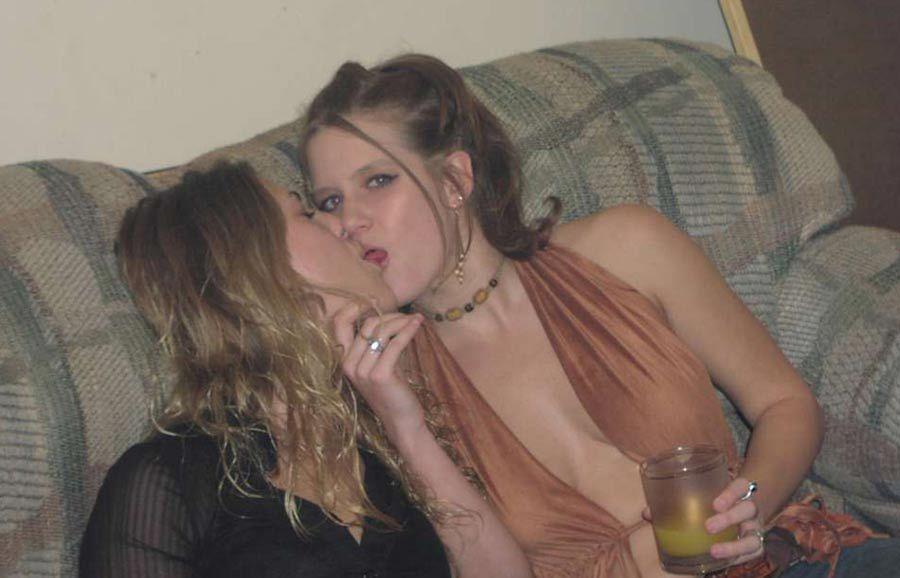 Bilder von heißen lesbischen Teens, die wild werden
 #60651664