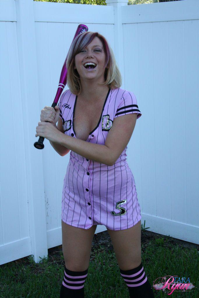 Pictures of teen babe Tara Ryan having some fun with baseball #60056051