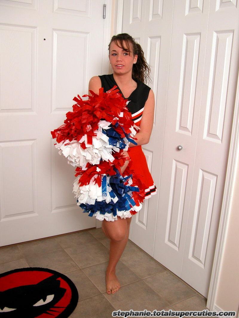 Pictures of a hot cheerleader giving you a tease #60012497