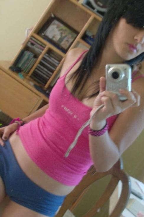 Nice compilation of selfpics of hot scene babes #60636242