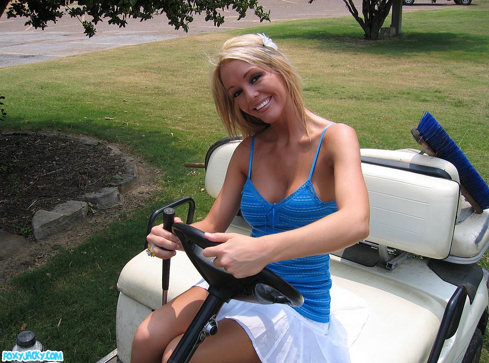 Pictures of teen chick Foxy Jacky playing some mini golf #54401201