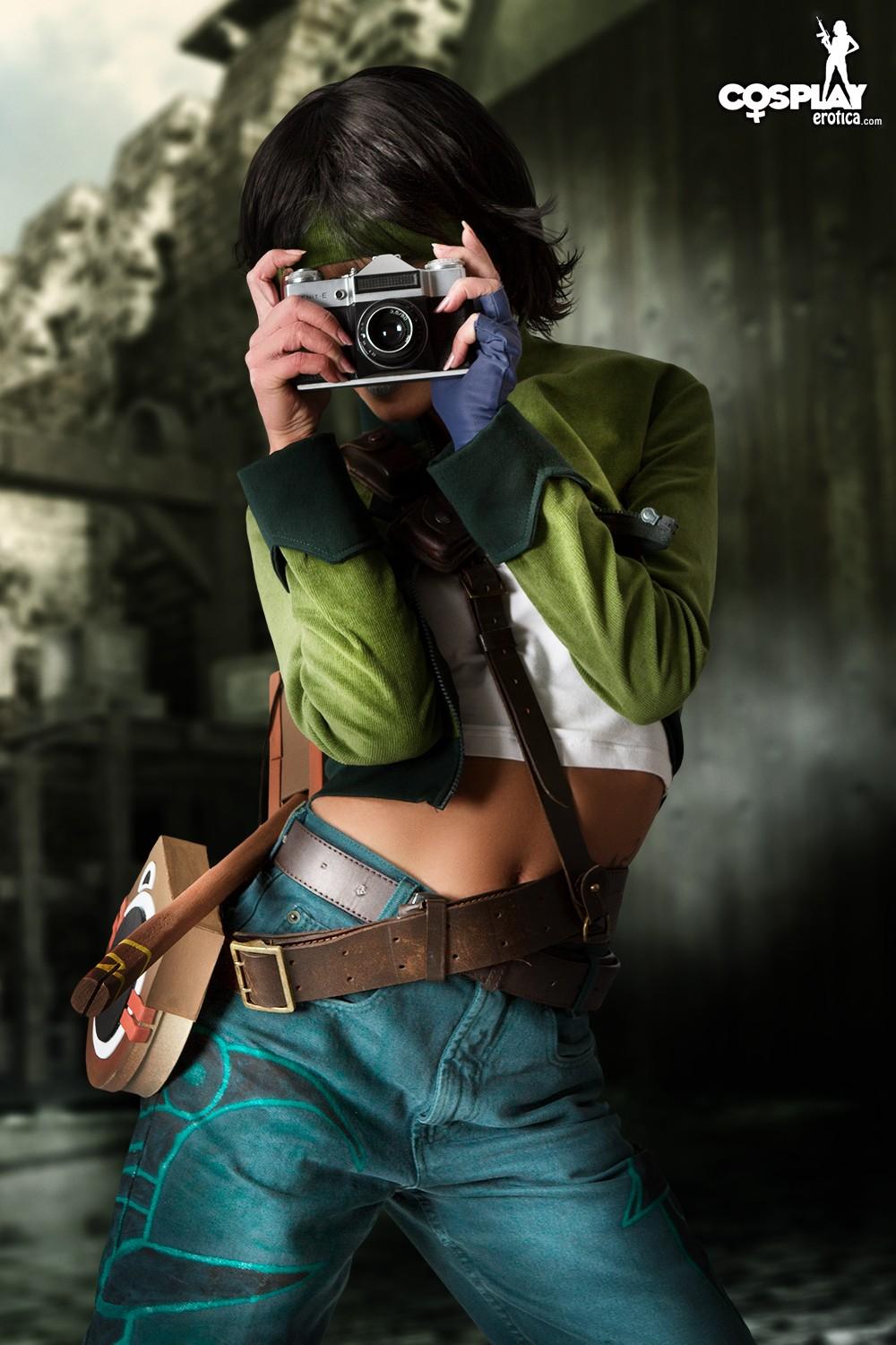 Cosplay hottie Zorah dresses up as Jade from Beyond Good and Evil #60210555
