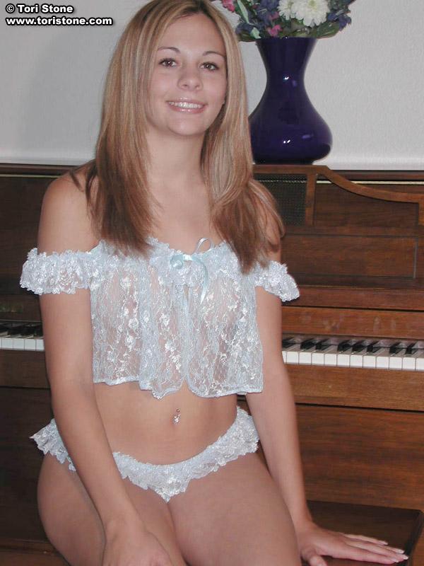 Tori gets naked at piano lessons #60577254
