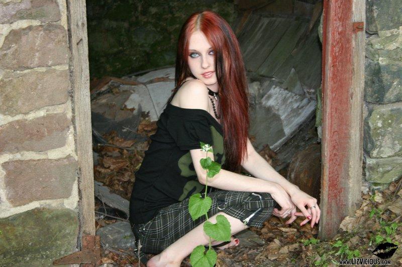 Liz gives us a few tease flashes at an old building #59036798