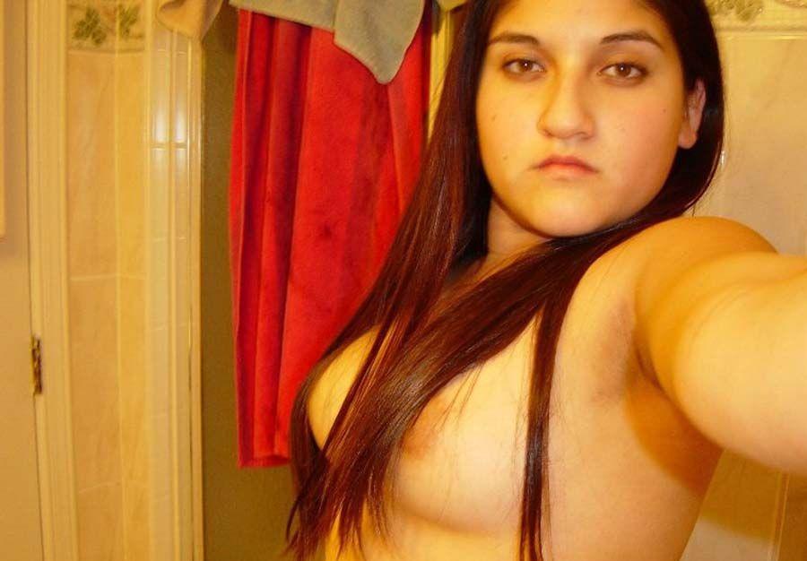 Pictures of a college girl with a camera and a mirror #60718588