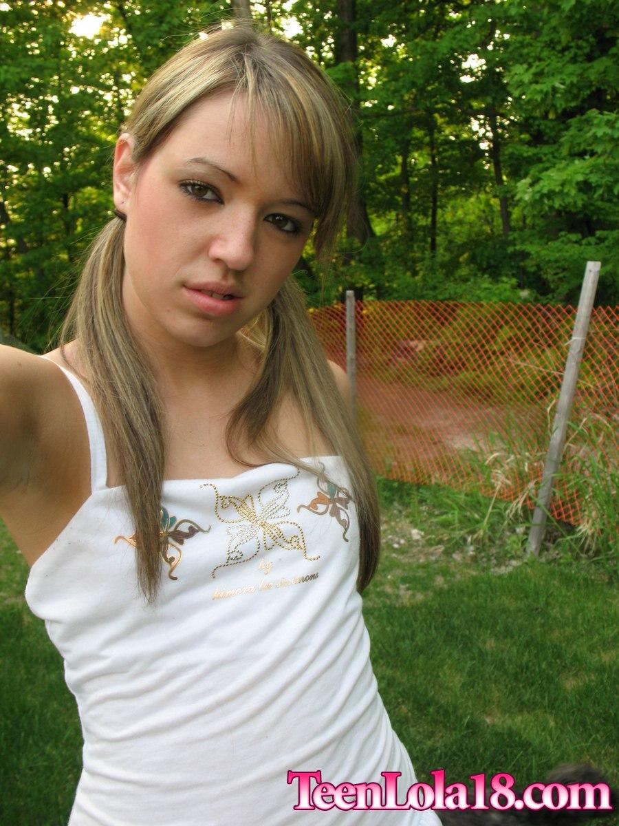 Pictures of a hot schoolgirl flashing outside #60080551