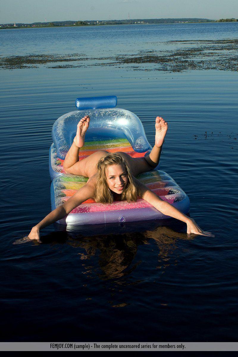 Pictures of an incredible blonde teen getting wet #60404964