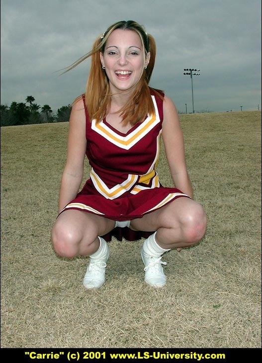 Pictures of a teen cheerleader flashing outside #60577419