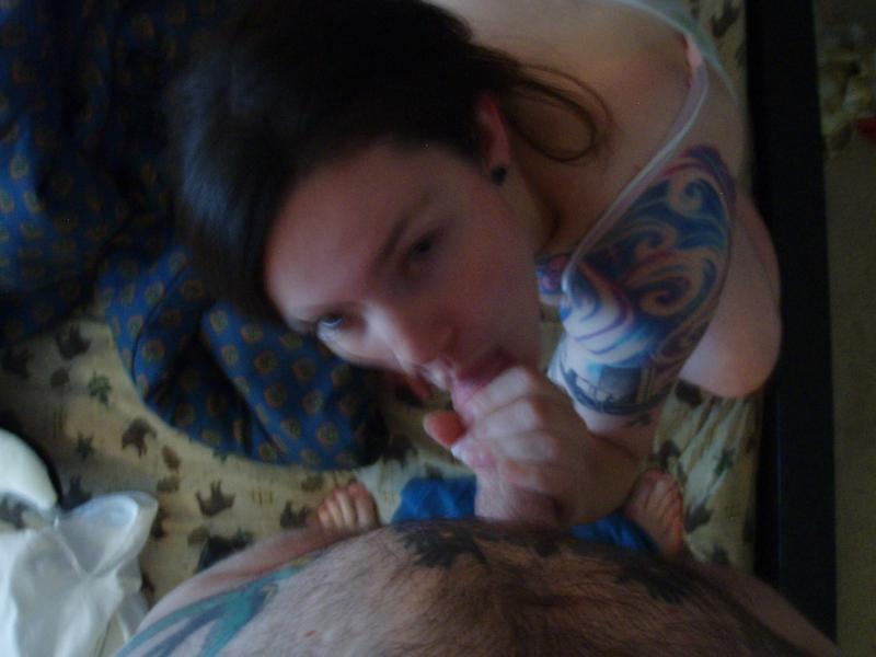 Tattooed hottie sprayed with jizz while sucking on a cock #60249429