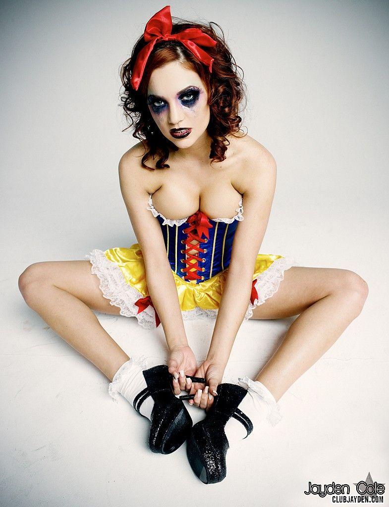 Pictures of Jayden Cole dressed as a gothic Snow White #55185593