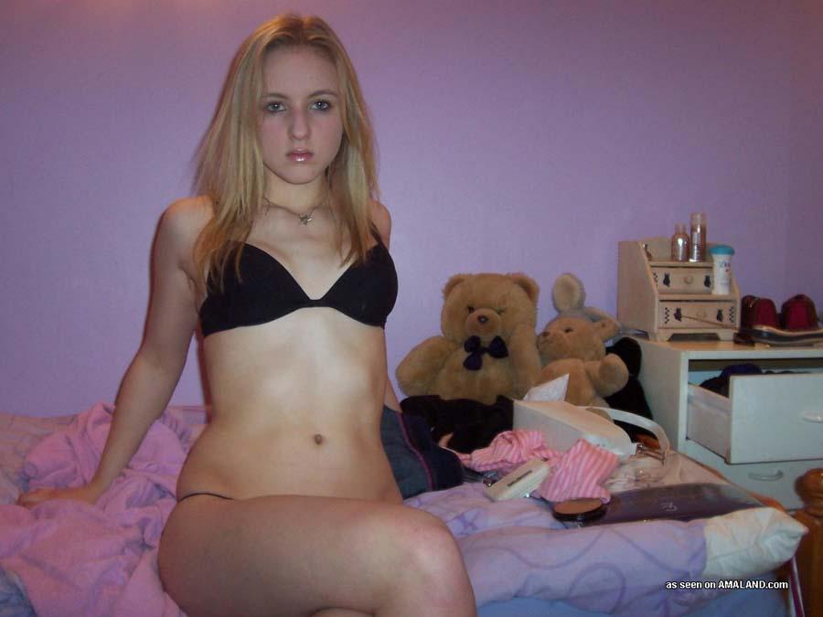 Picture selection of a hottie teen in her black underwear #60925860