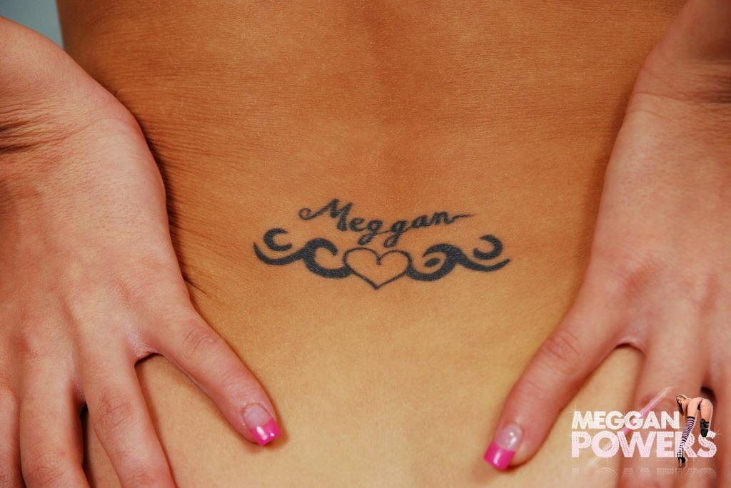Bilder von Meggan Powers, die ihre Muschi für Sie öffnet
 #59470448