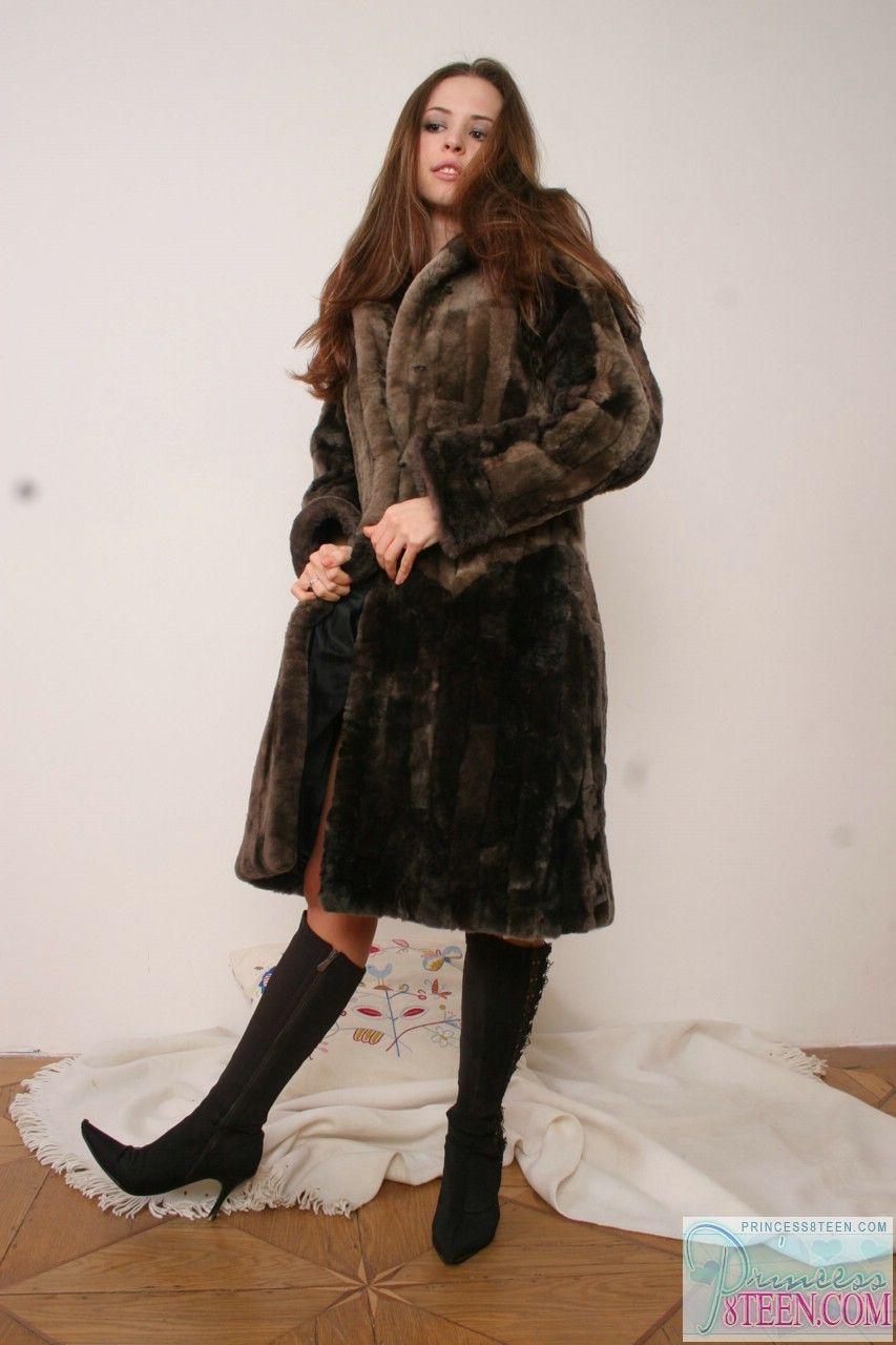 Pictures of teen babe Princess 8Teen wearing only her coat and boots #59837327