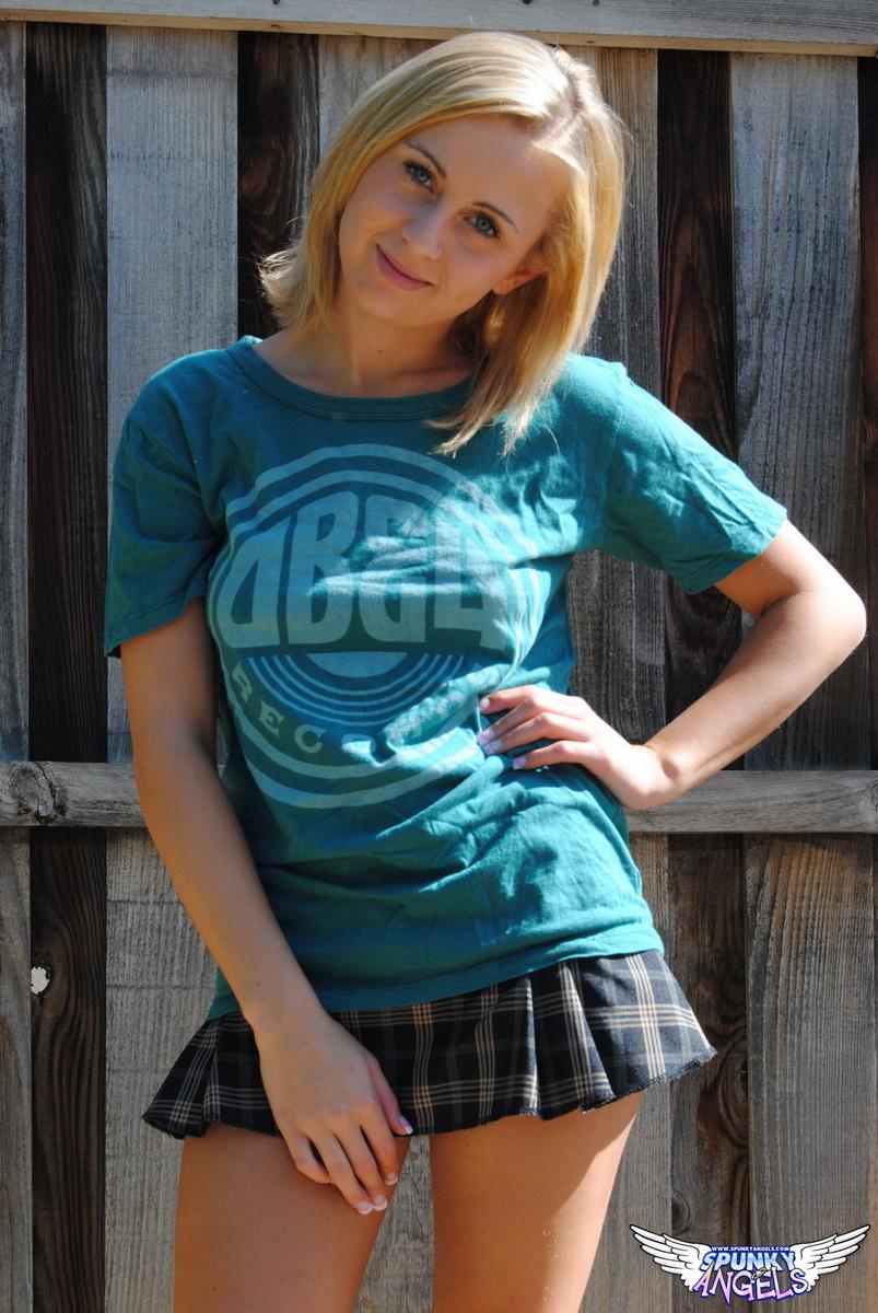 Adorable blonde teen Mae Lynn shows you what's up her skirt #59167330