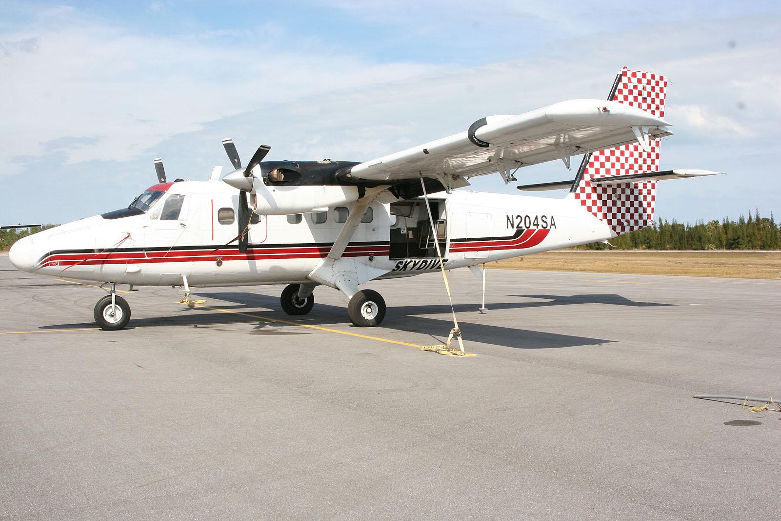 Pictures of Samantha Gauge and Brooke Skye going sky diving #53557581