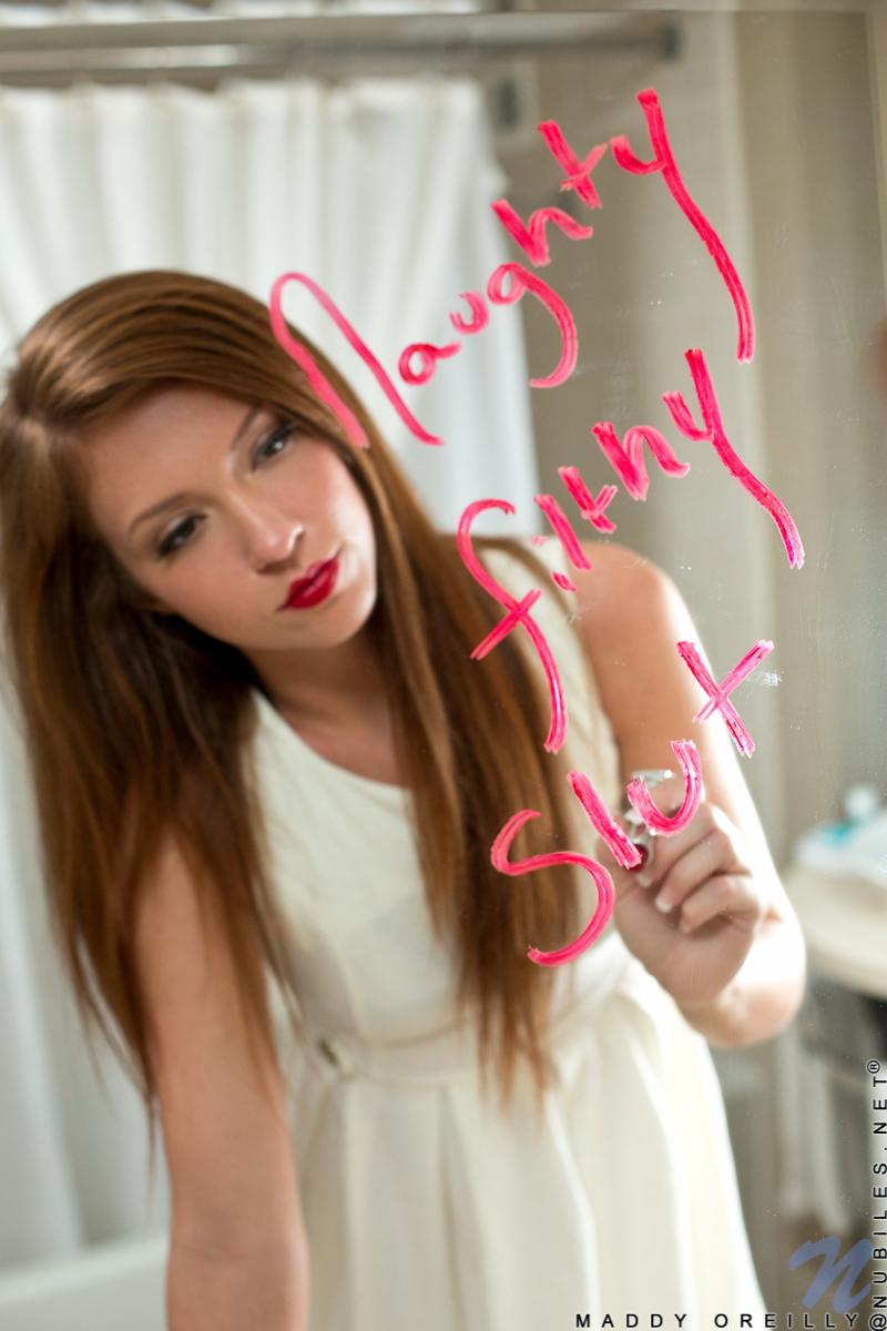 Tantalizing nubile maddy o'reilly fickt ihren lila Vibrator
 #59151003