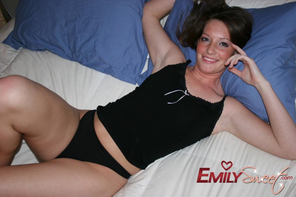 Pictures of Emily Sweet waiting for you to fuck her in bed #54242252