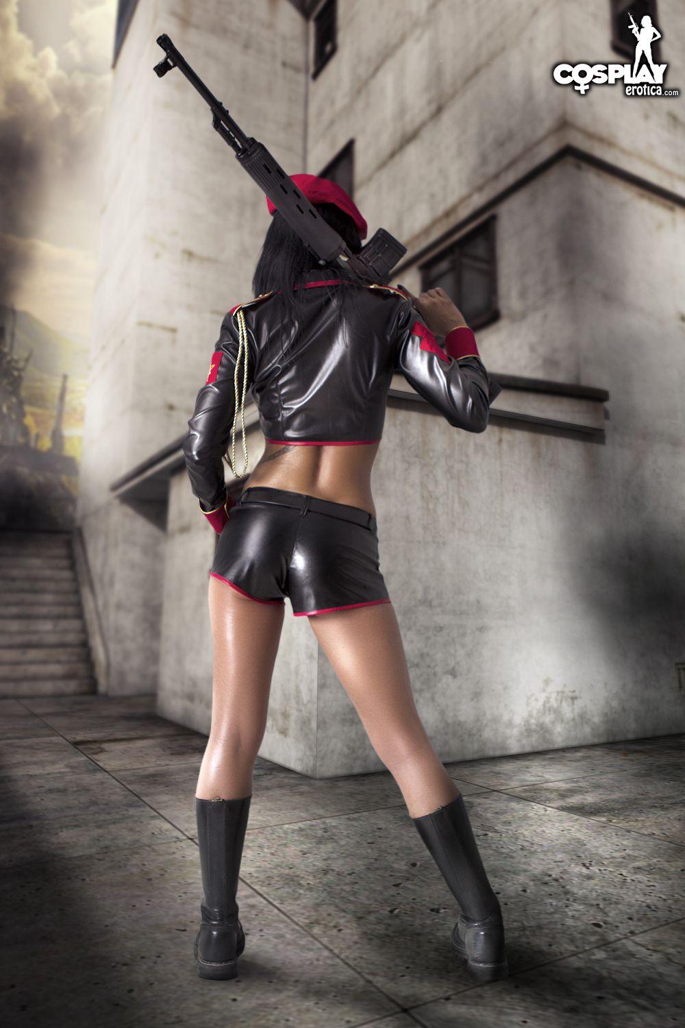 Pictures of cosplayer Mea Lee dressed as a soldier from Red Alert #59444424