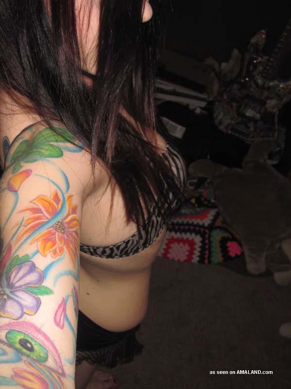Nice hot compilation of a sultry gothic babe's selfpics #60637438
