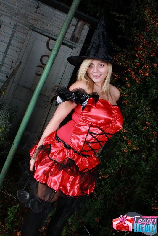 Pictures of teen amateur Tegan Brady testing out a halloween costume #60083740