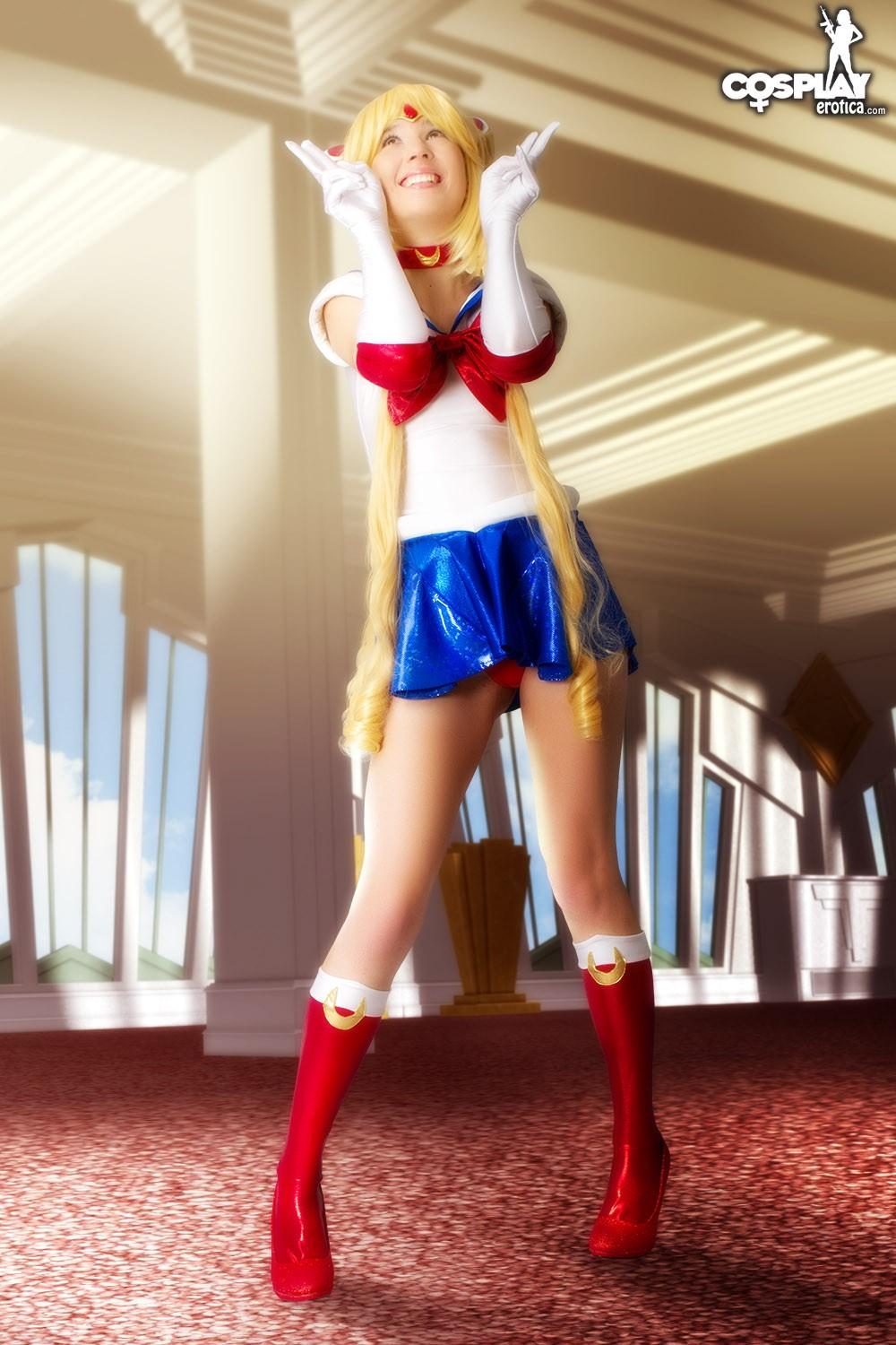 Cosplay girl Stacy is fighting evil by moonlight #60007701