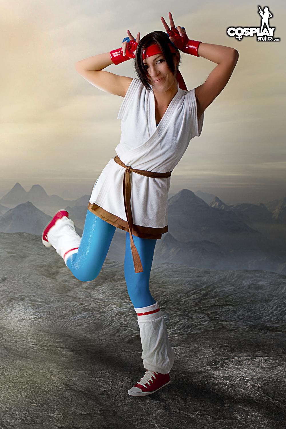 Cosplay hottie devorah ist bereit, einige Arsch zu treten
 #54049603