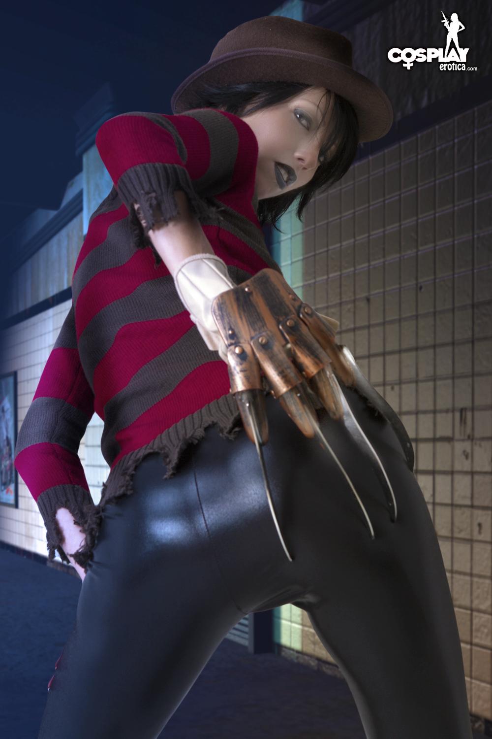 Cosplayer Angela is the sexiest Freddy Kreuger ever #53179988