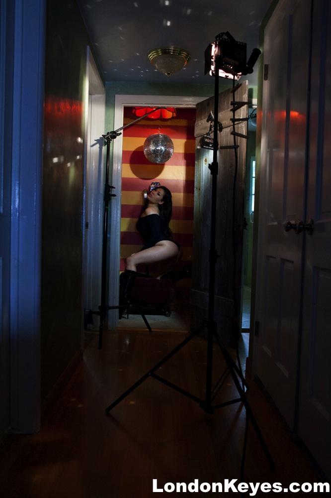 Watch as Asian hottie London Keyes gets down and dirty in this small phone booth #59083948