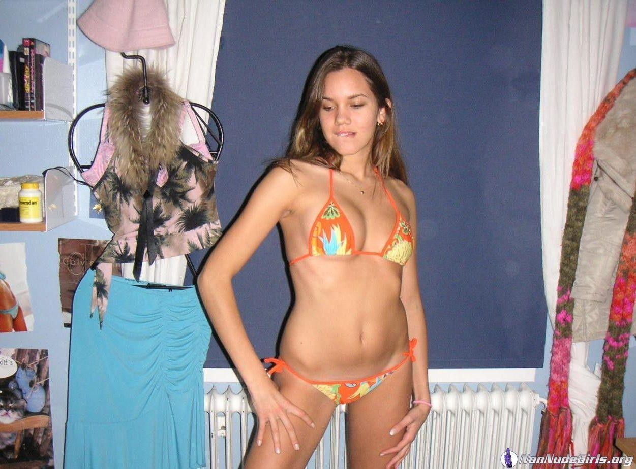 Pictures of hot teen girls slutting out #60683895