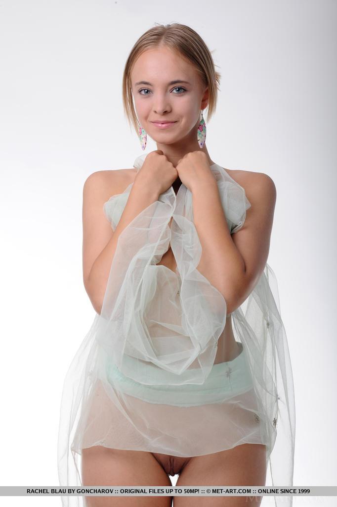 Rachel enjoys flaunting her fine luscious body with a white frilly shawl #59847172