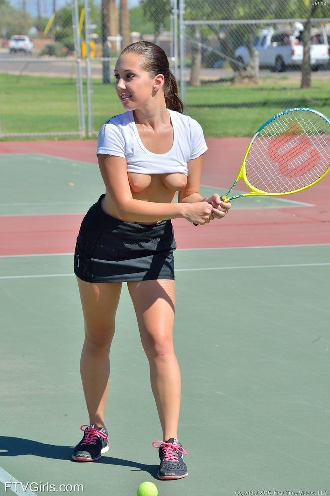 ジェンナのテニススタイル
 #55238358