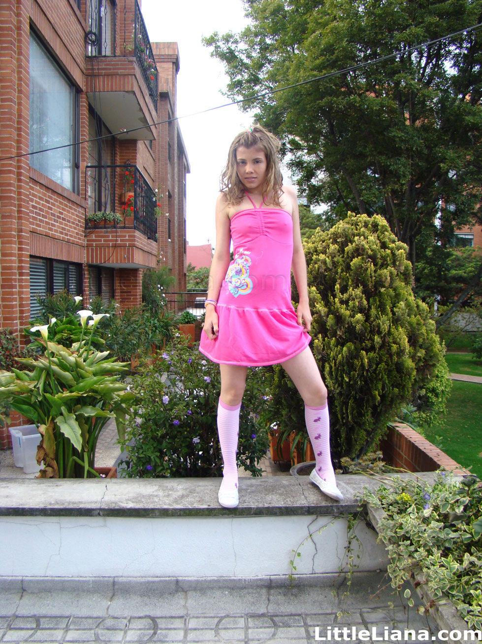 Pictures of teen girl Little Liana looking pretty in pink #59023137