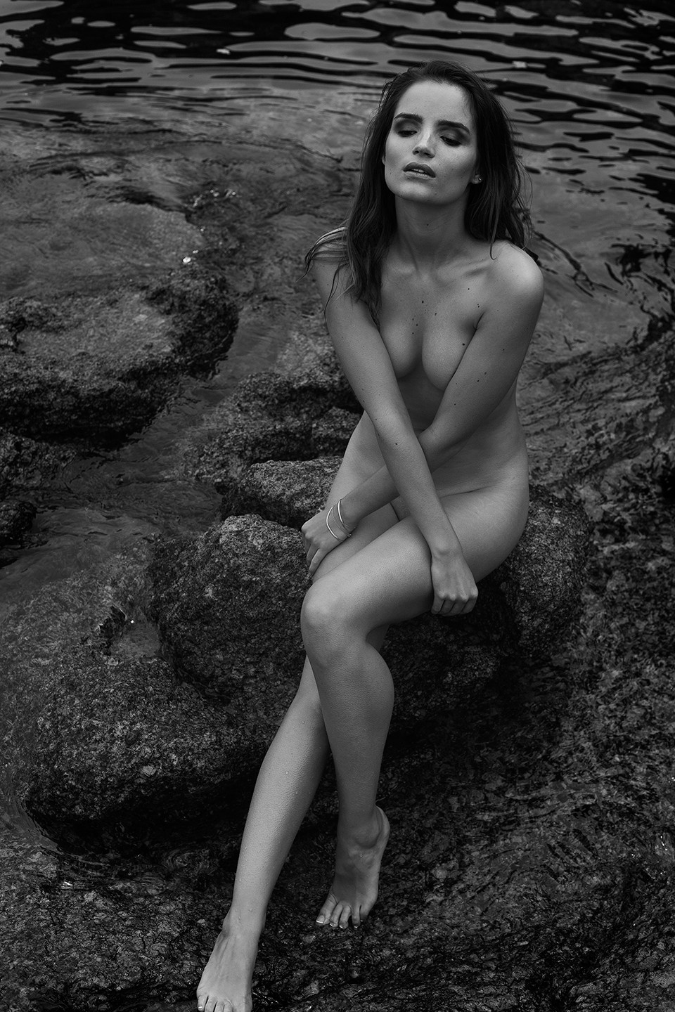 Naked pics of Roos van Montfort #79587798
