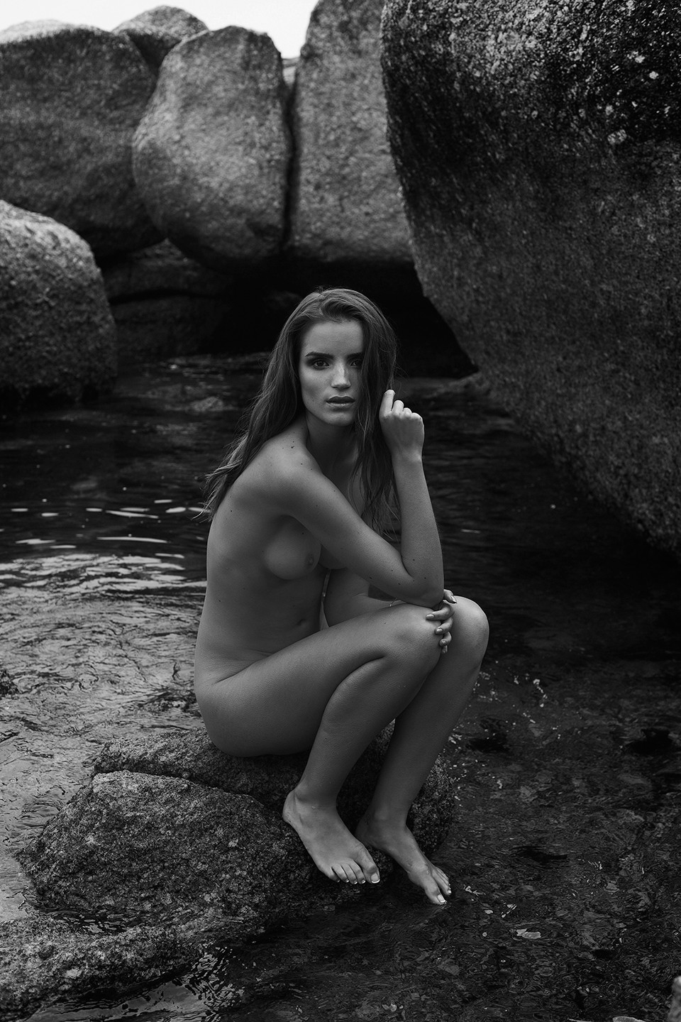 Naked pics of Roos van Montfort #79587799