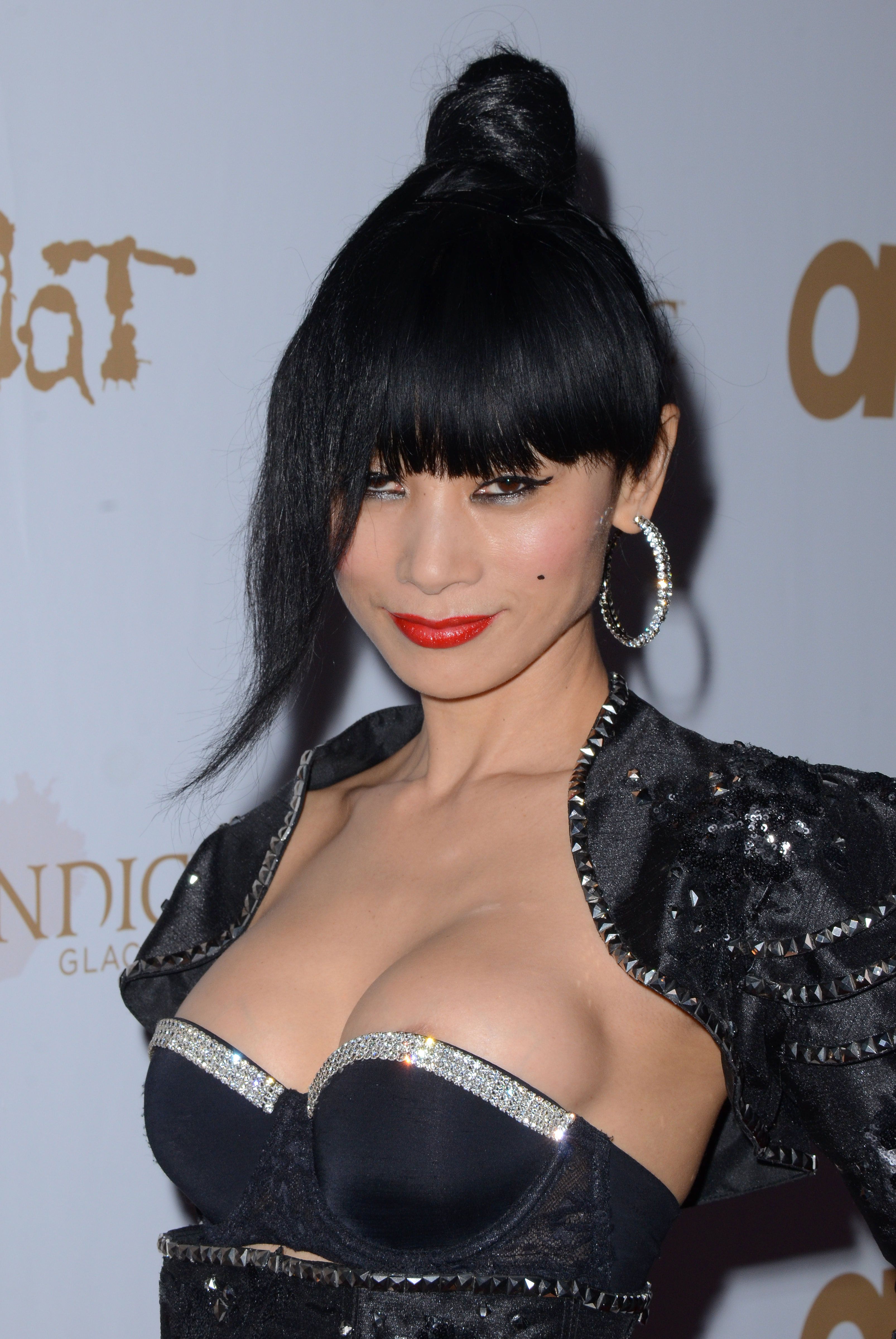 Foto del capezzolo di bai ling
 #79507326