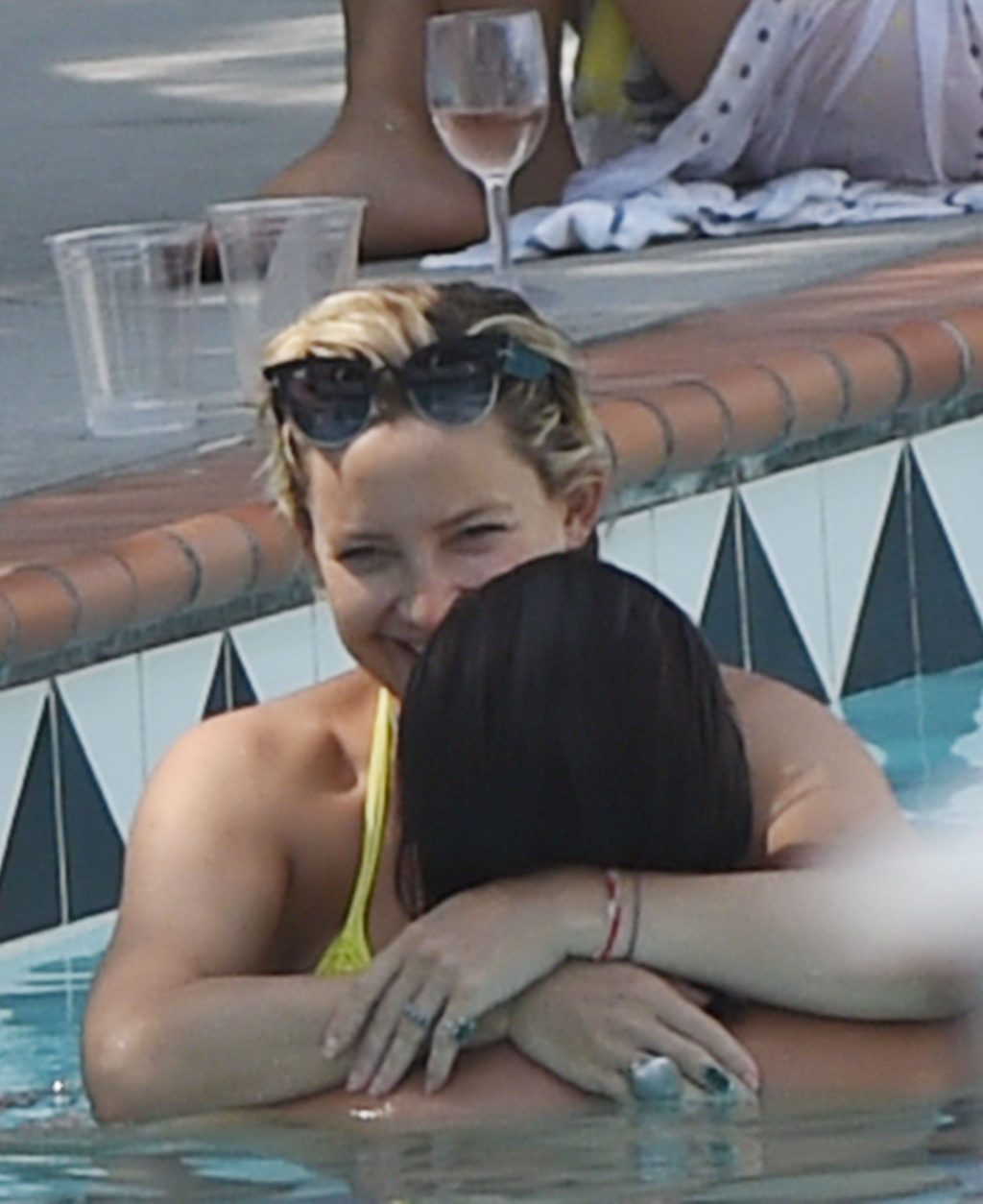 Kate Hudson Bikini #79552714