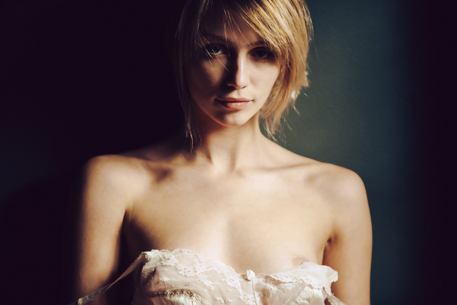 Cailin russo foto topless
 #79511626