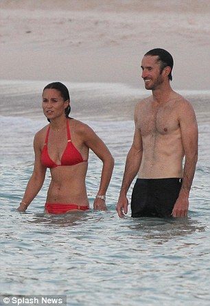 Pippa middleton fotos en bikini
 #79584724