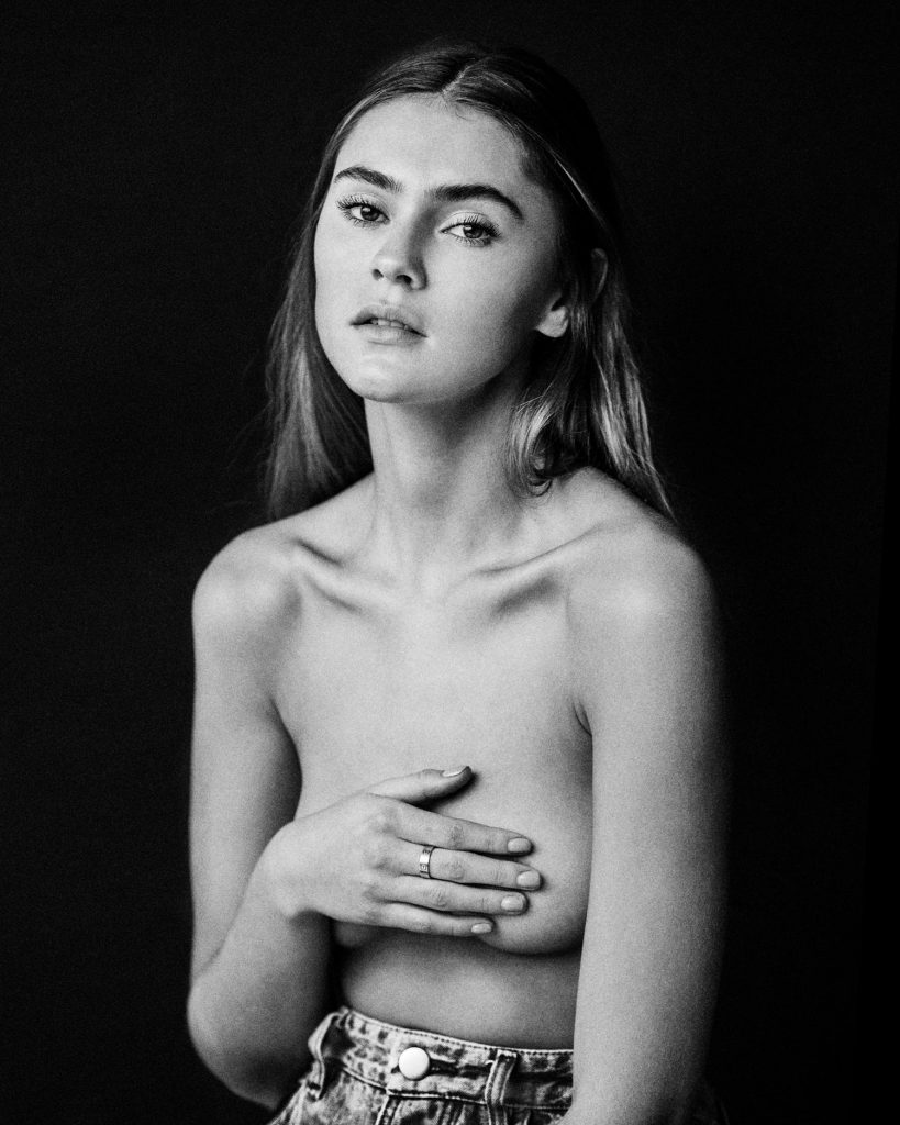 Stefanie Giesinger Nude #79595307