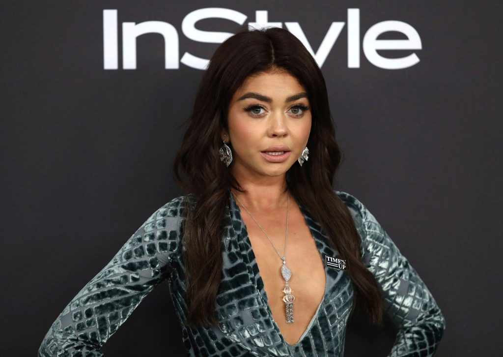 Sarah Hyland Cleavage #79614614