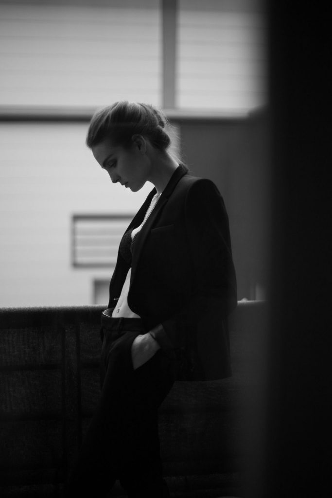 Adèle simphal oben ohne
 #79494283