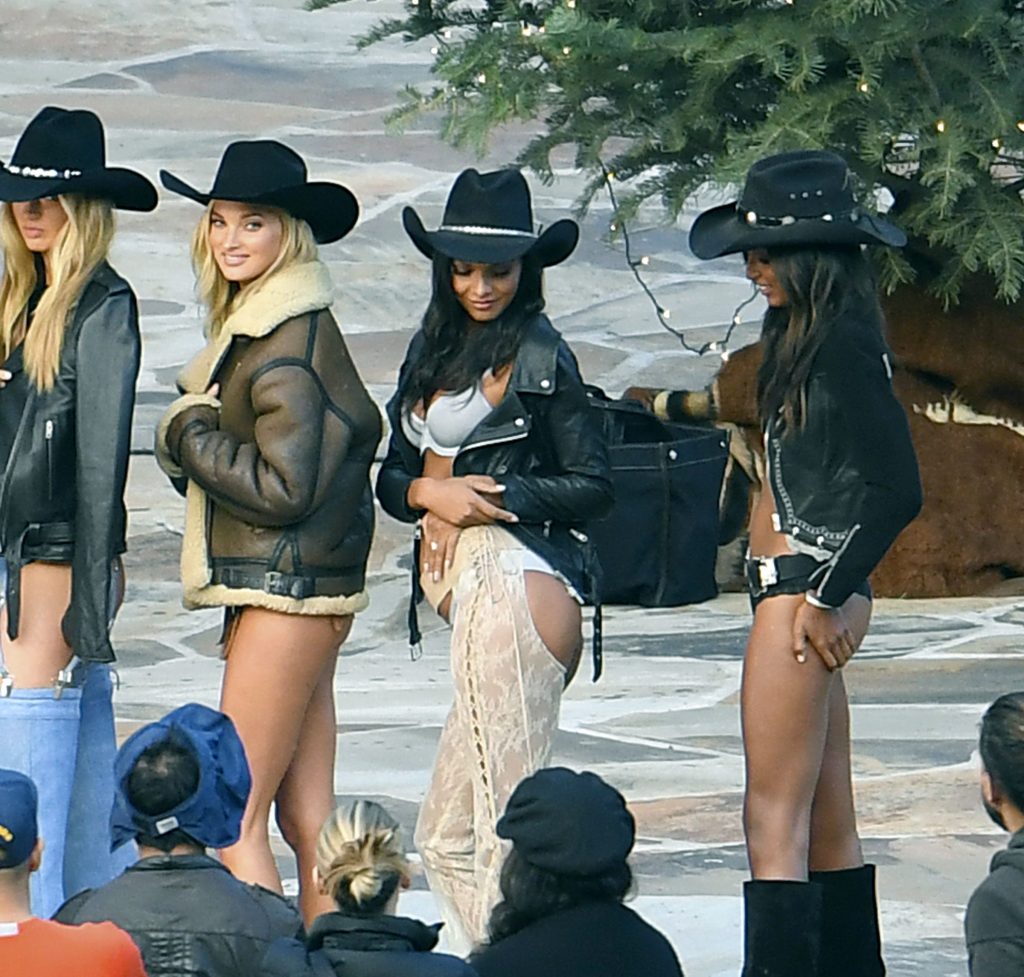 Adriana Lima, Elsa Hosk, Romee Strijd, Jasmine Tookes, Lais Ribeiro Sexy #79493958