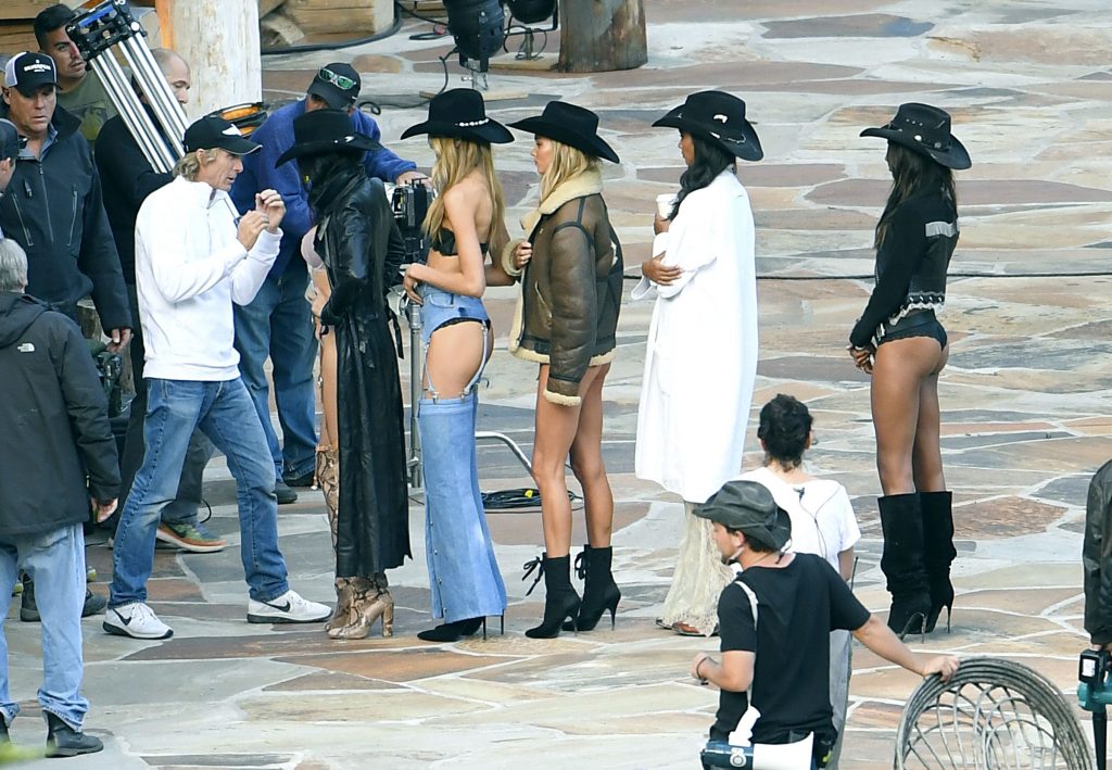 Adriana Lima, Elsa Hosk, Romee Strijd, Jasmine Tookes, Lais Ribeiro Sexy #79493981