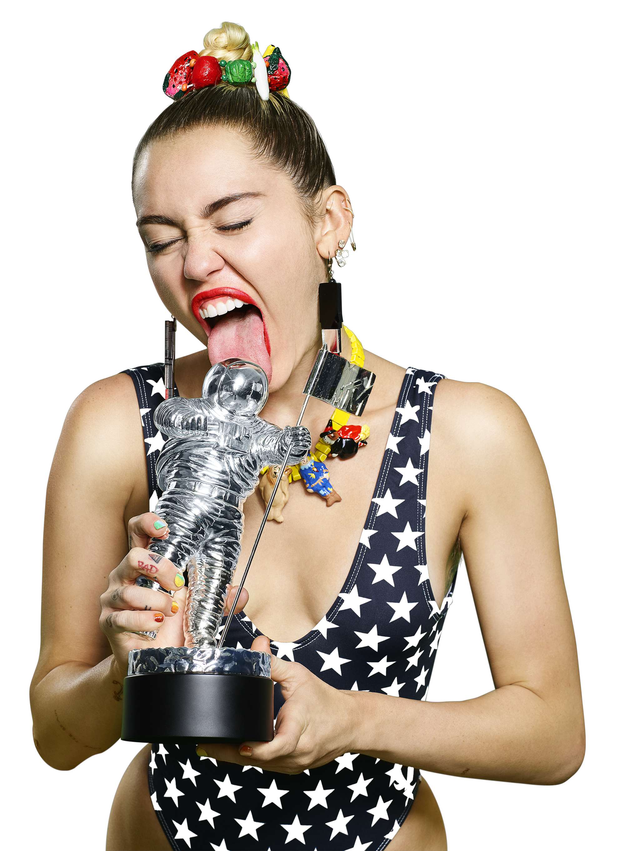 Sexy Fotos von Miley Cyrus
 #79644081