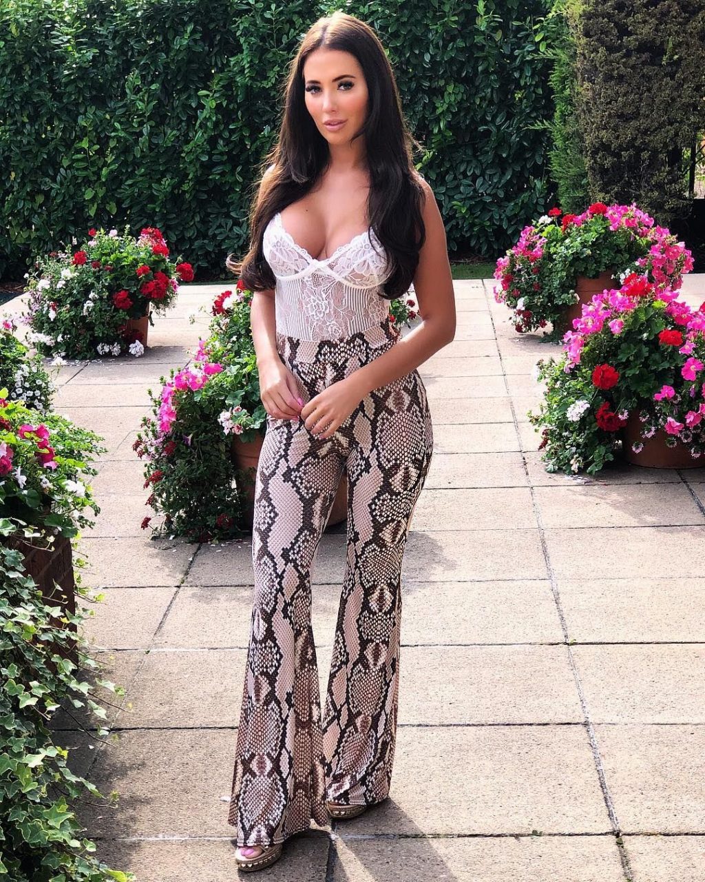 Yazmin oukhellou sexy
 #79604669