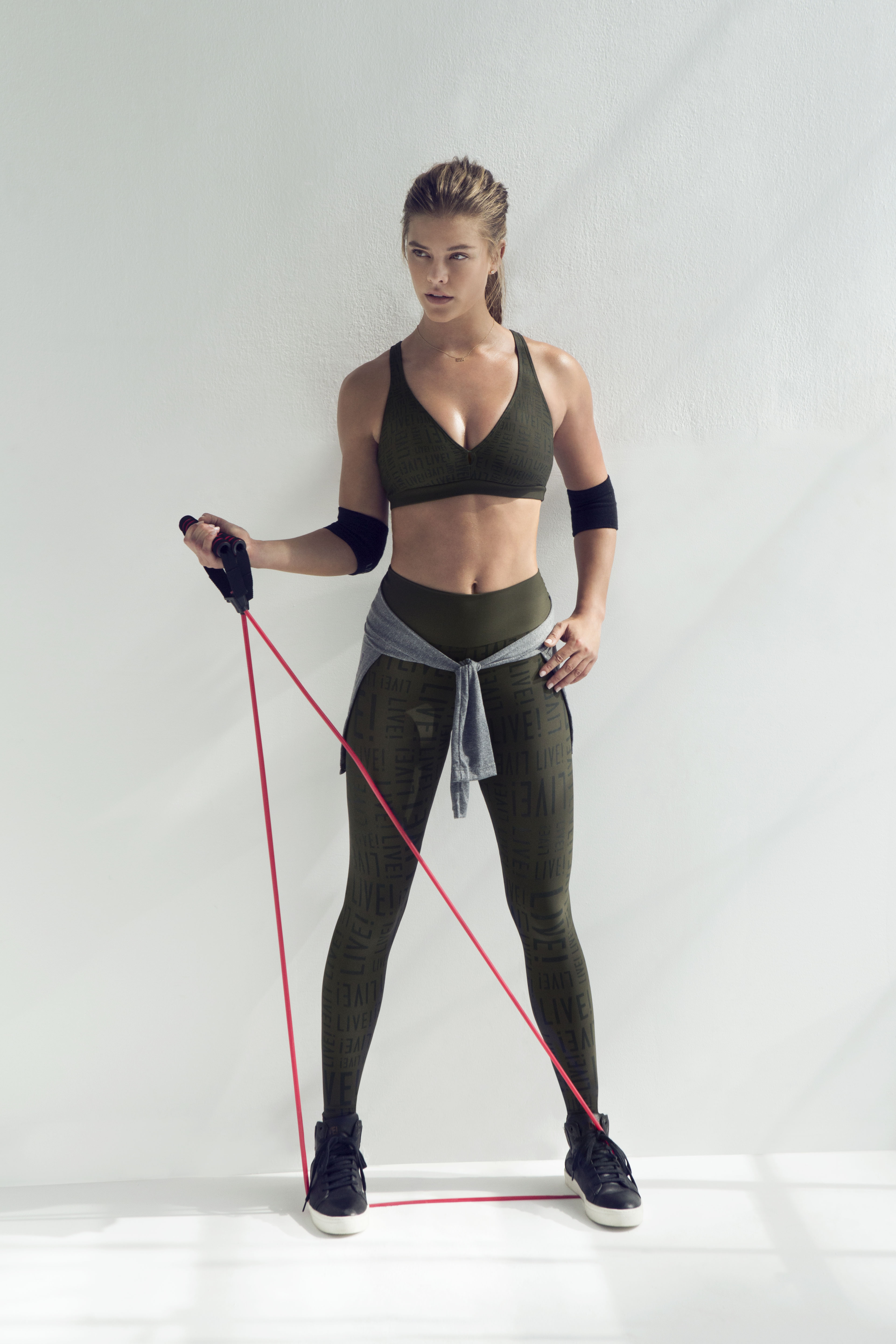 Nina Agdal Working Out And Looking Fine #79579836