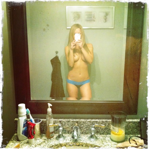 Cute Shannon McNally on hacked photos #79592833