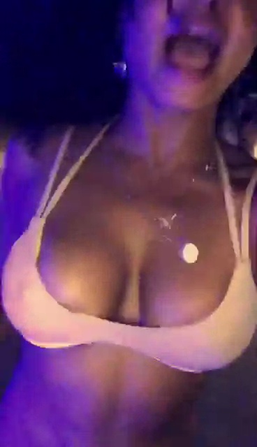 Christina milian sexy fotos
 #79620409