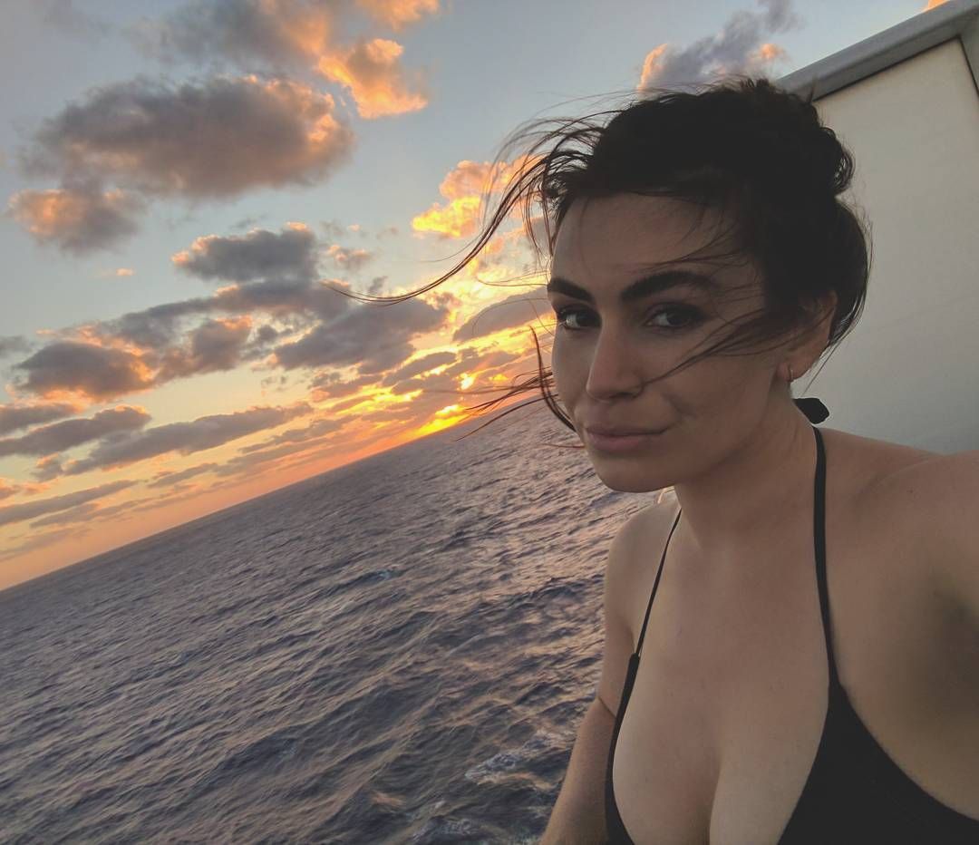 Sophie simmons foto sexy
 #79594930